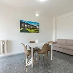 A 100M Dal Tram Gordiani House