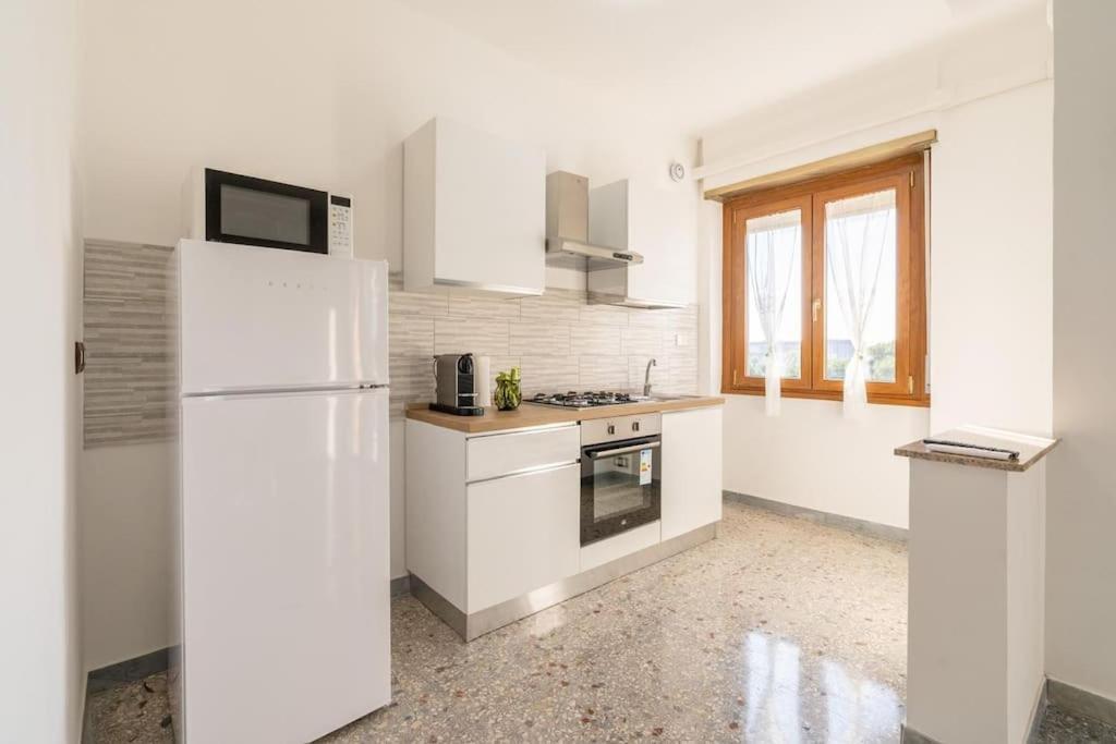 A 100m Dal Tram Gordiani House Rom